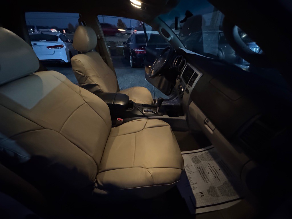 2005 Toyota 4Runner Image 9