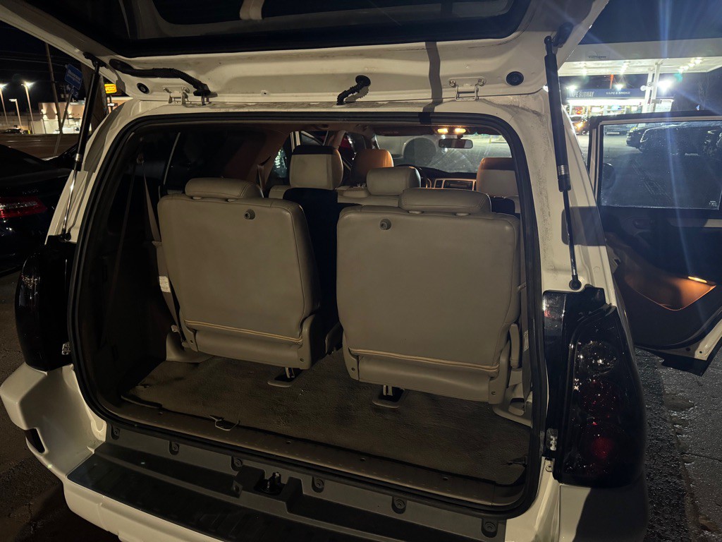 2005 Toyota 4Runner Image 17