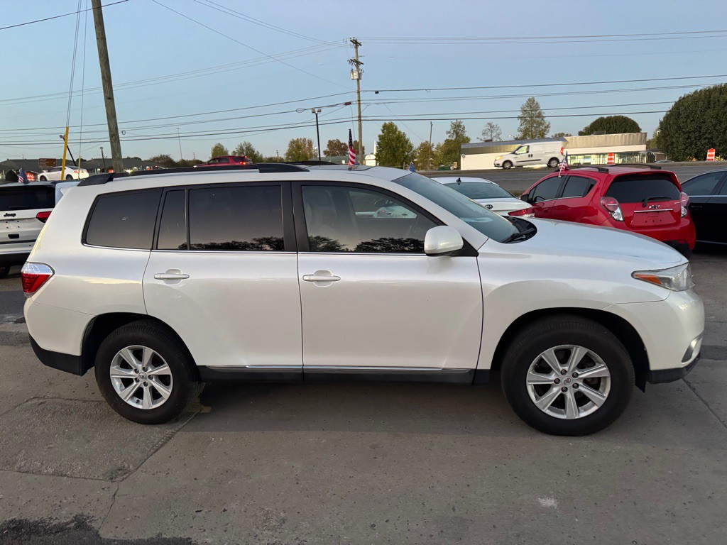 2012 Toyota Highlander Image 4