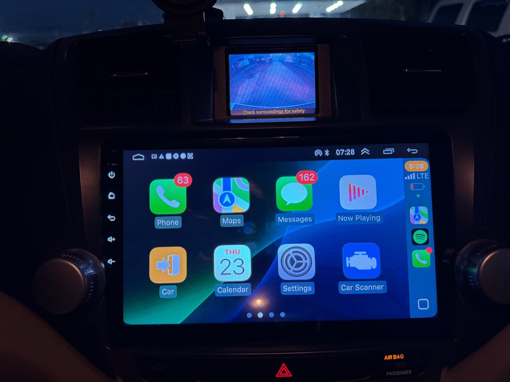 2012 Toyota Highlander Image 16