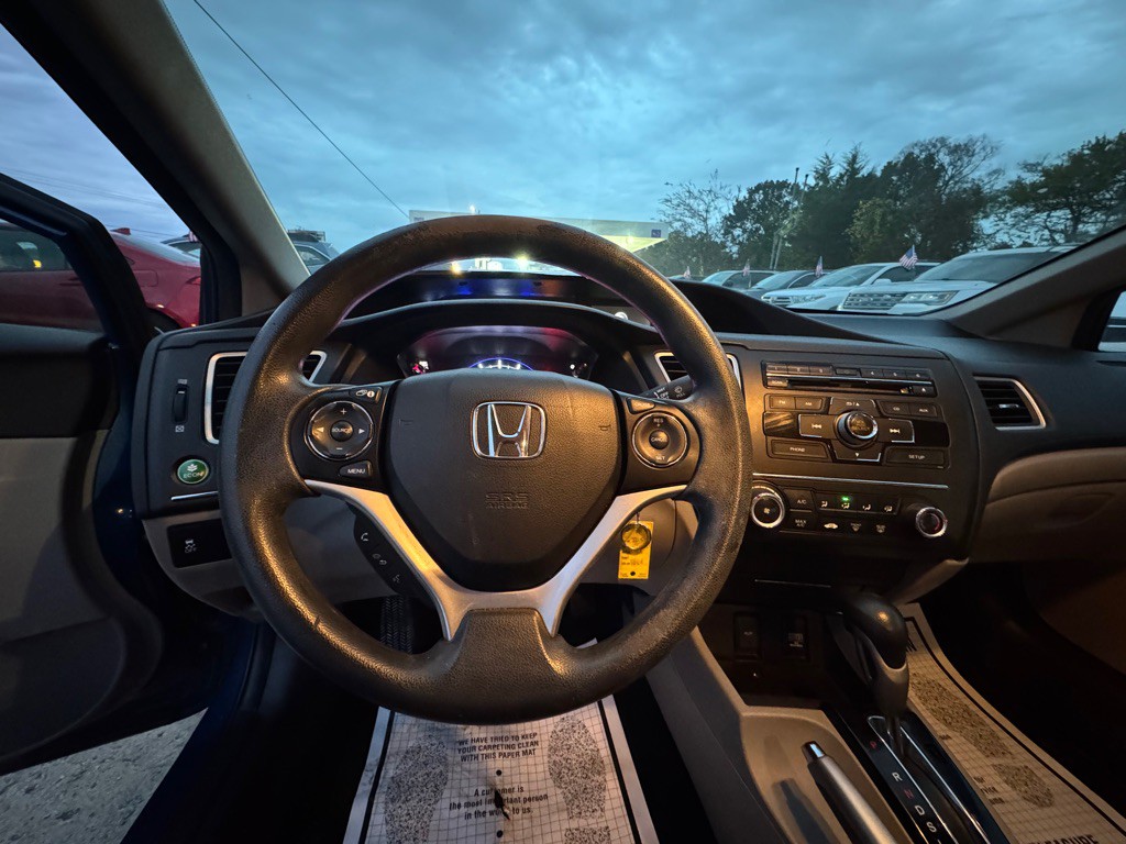 2015 Honda Civic Image 12