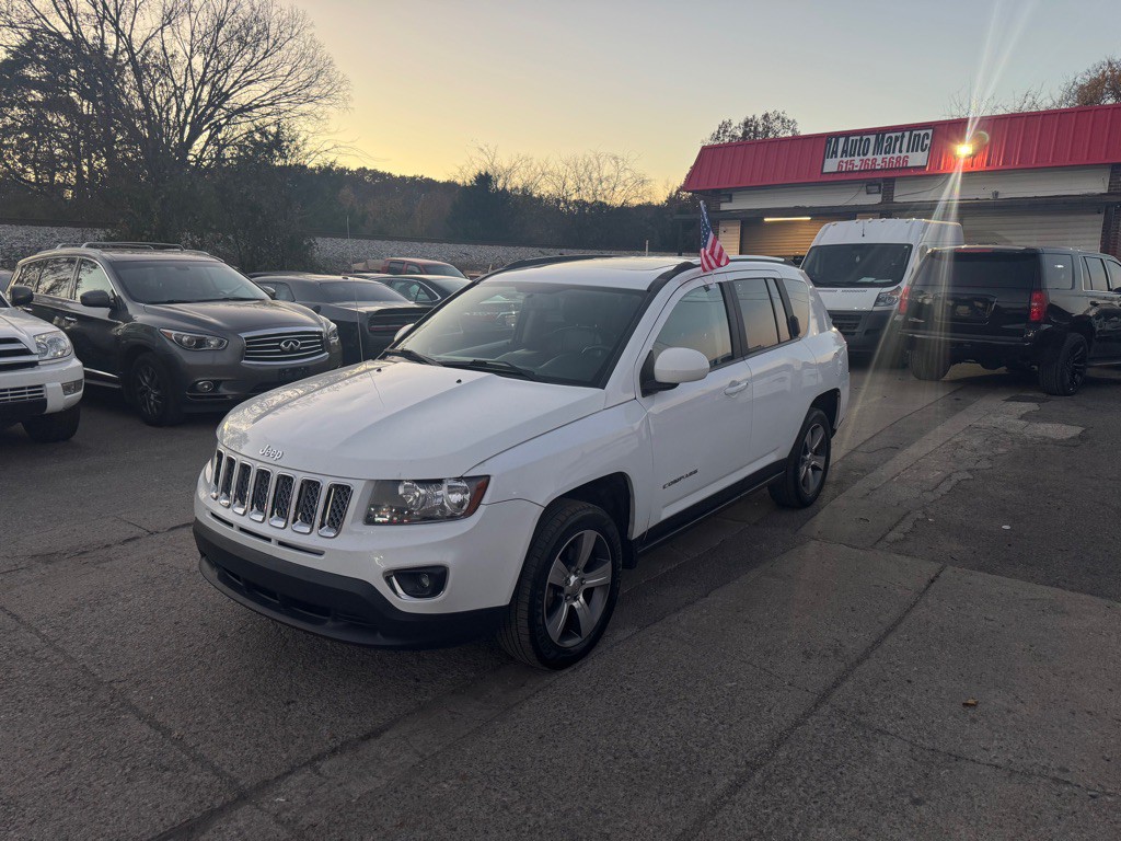 2017 Jeep Compass Image 1