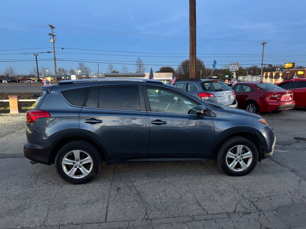 2014 Toyota Rav4 Image 4