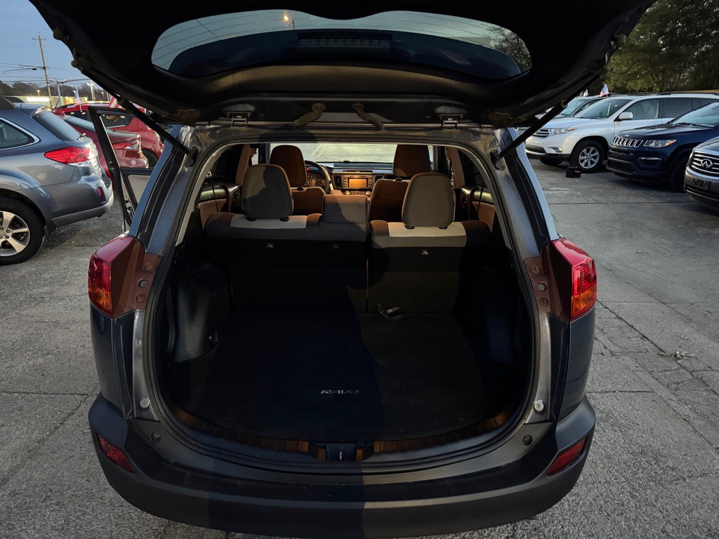 2014 Toyota Rav4 Image 7