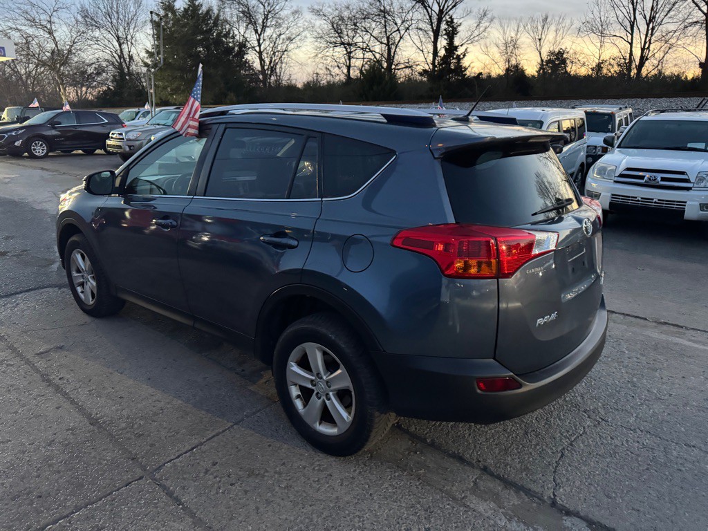 2014 Toyota Rav4 Image 8