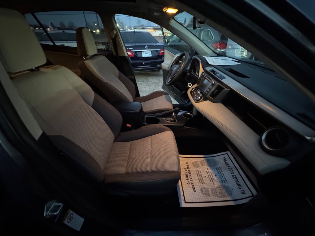 2014 Toyota Rav4 Image 10