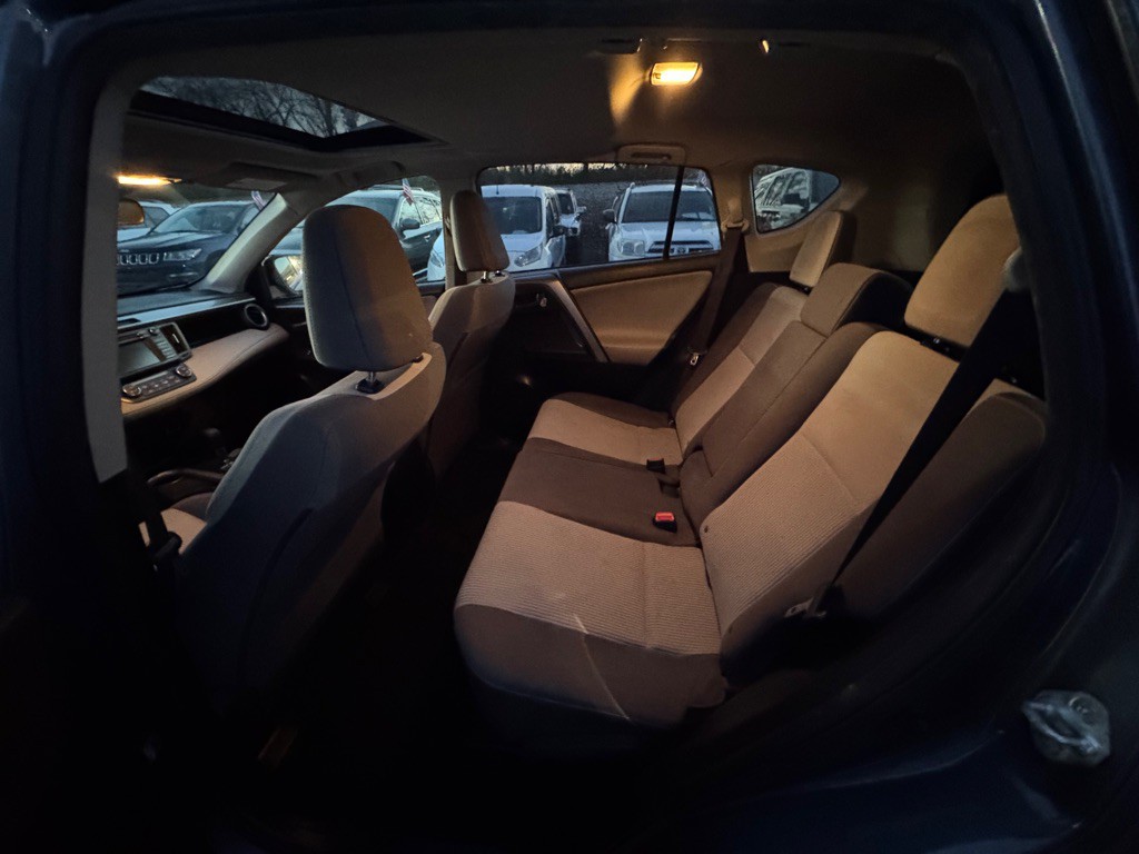 2014 Toyota Rav4 Image 11