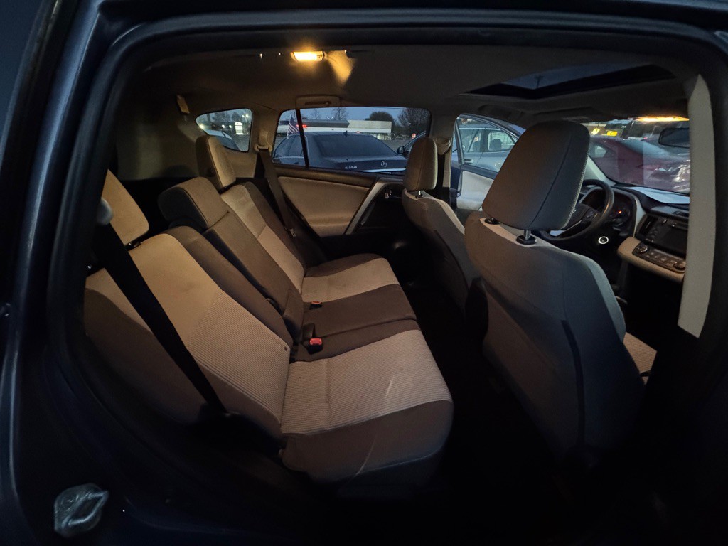 2014 Toyota Rav4 Image 12