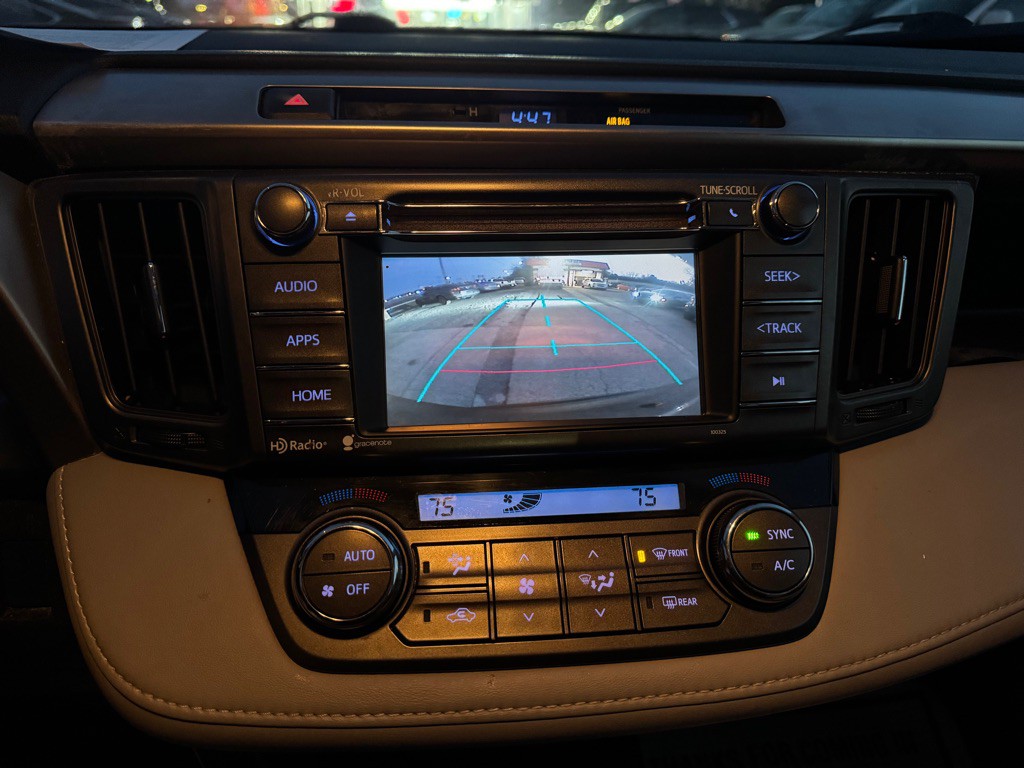 2014 Toyota Rav4 Image 16