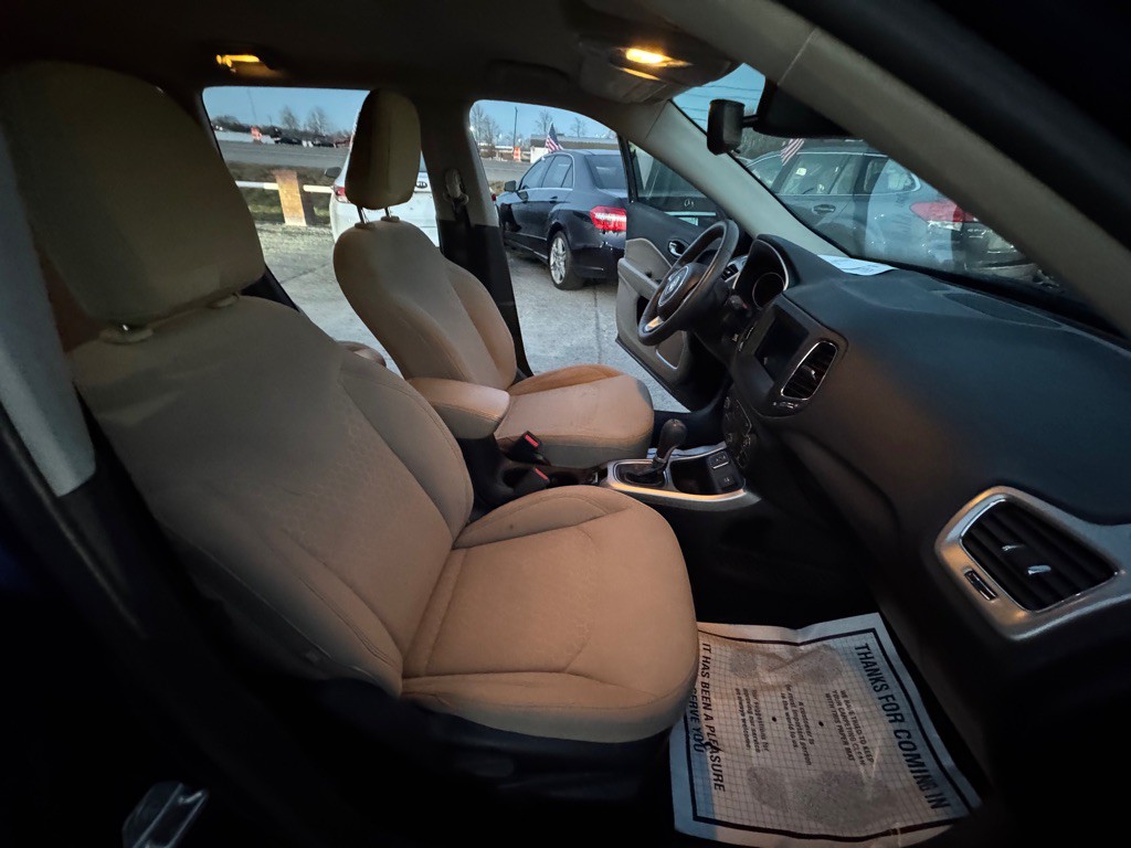 2020 Jeep Compass Image 9