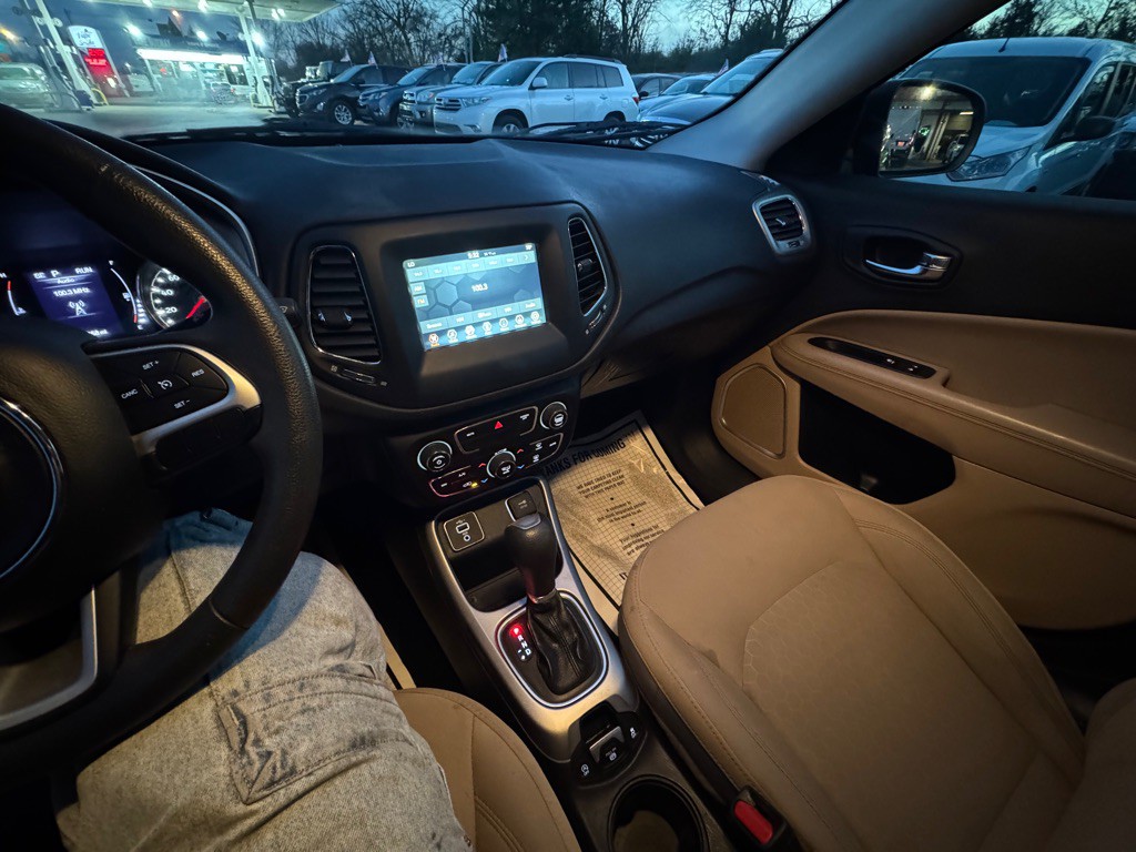 2020 Jeep Compass Image 13