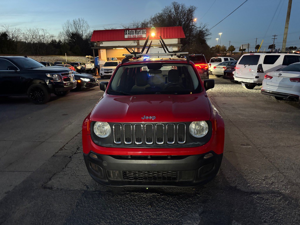 2015 Jeep Renegade Image 2