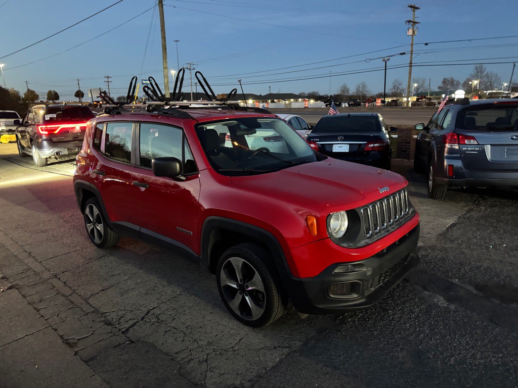 2015 Jeep Renegade Image 3