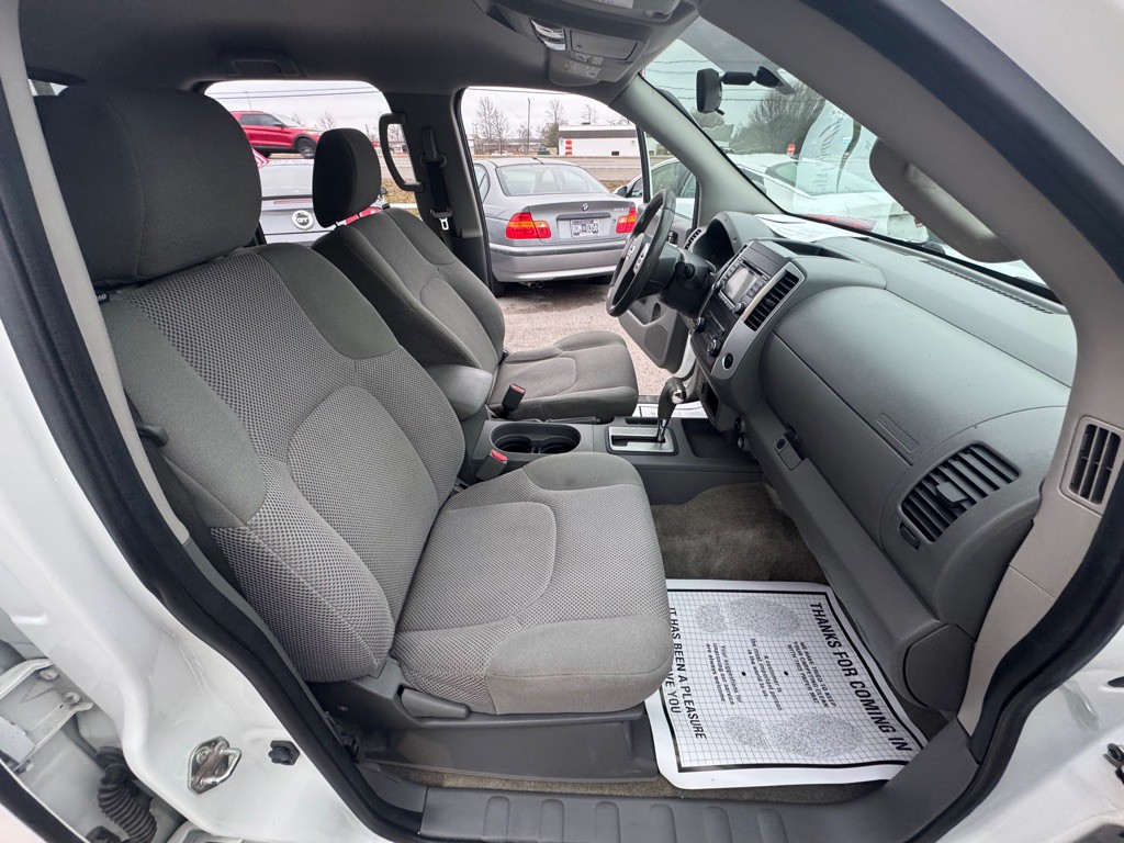 2018 Nissan Frontier Image 10