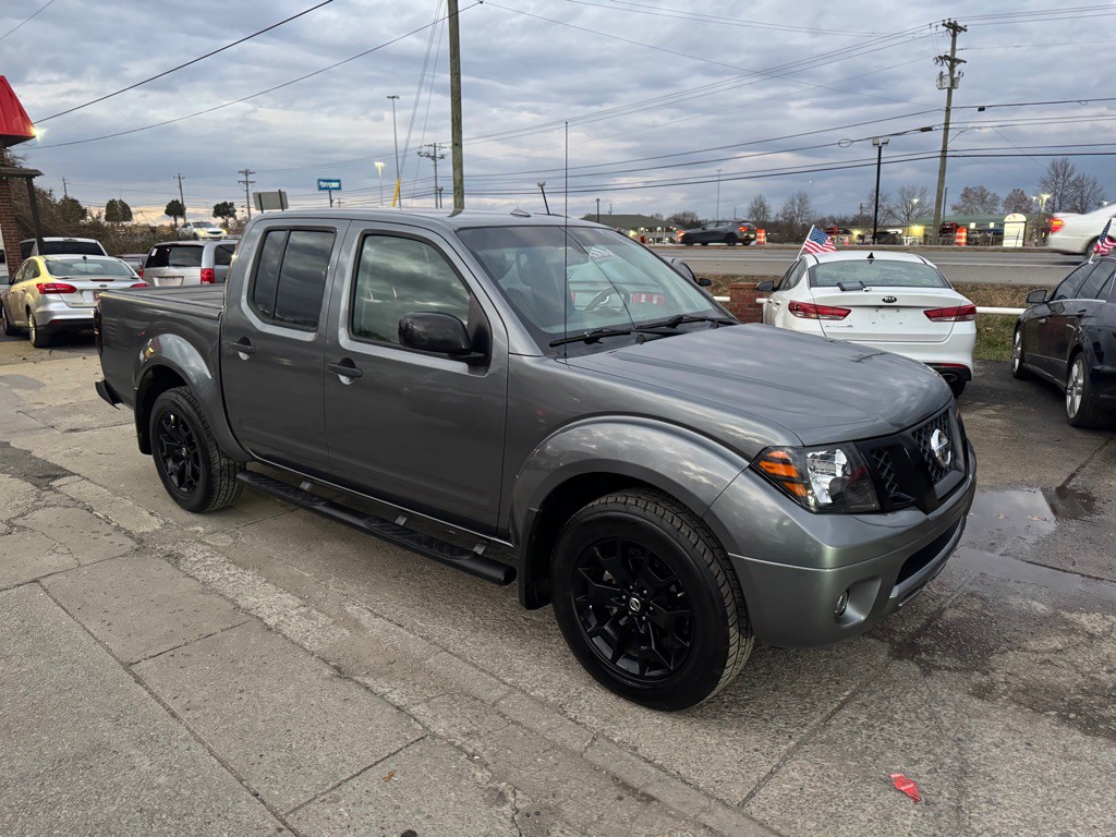 2018 Nissan Frontier Image 3