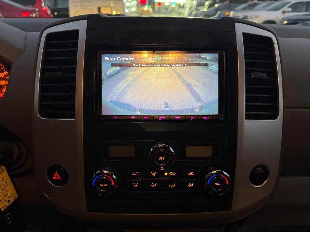 2018 Nissan Frontier Image 15