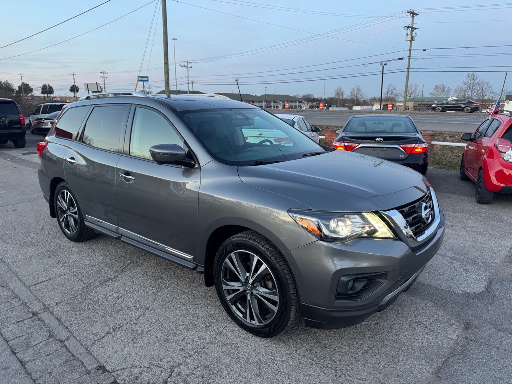 2019 Nissan Pathfinder Image 3