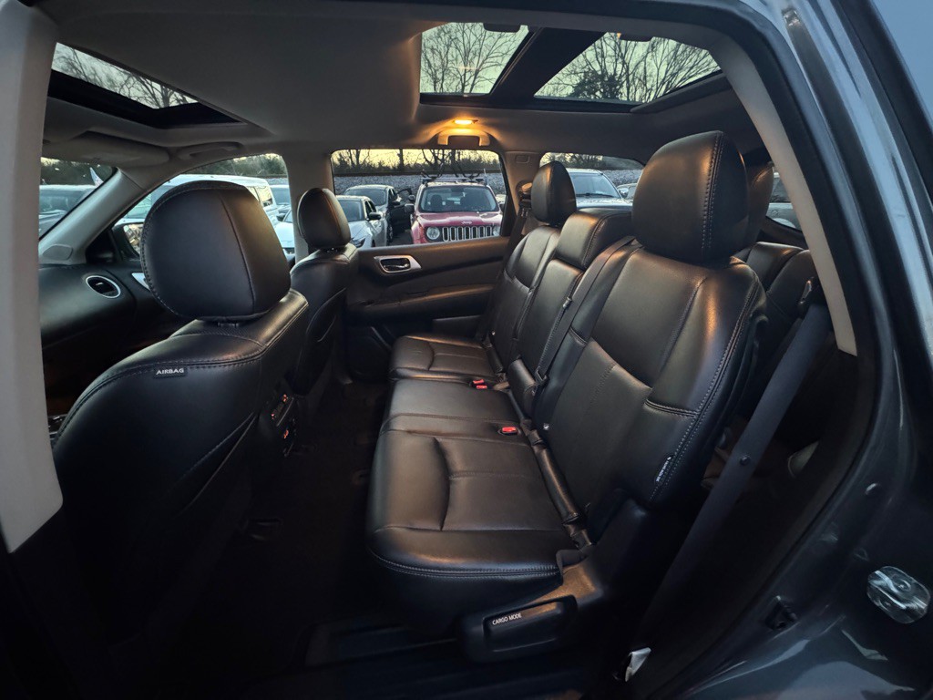 2019 Nissan Pathfinder Image 11