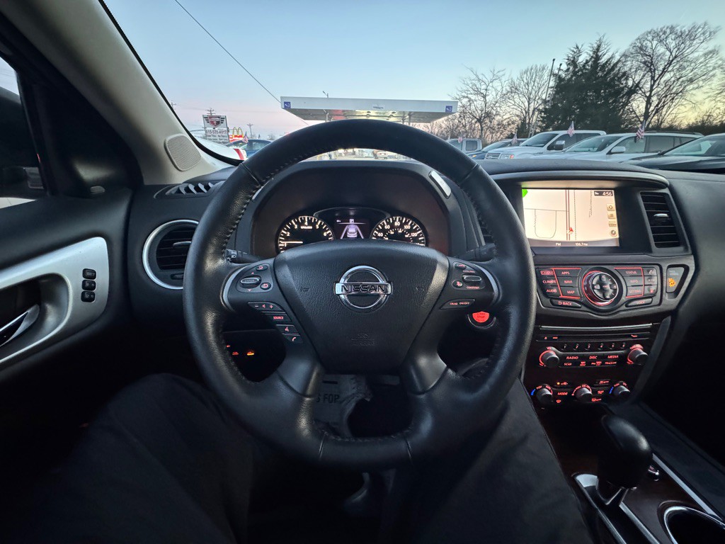2019 Nissan Pathfinder Image 14