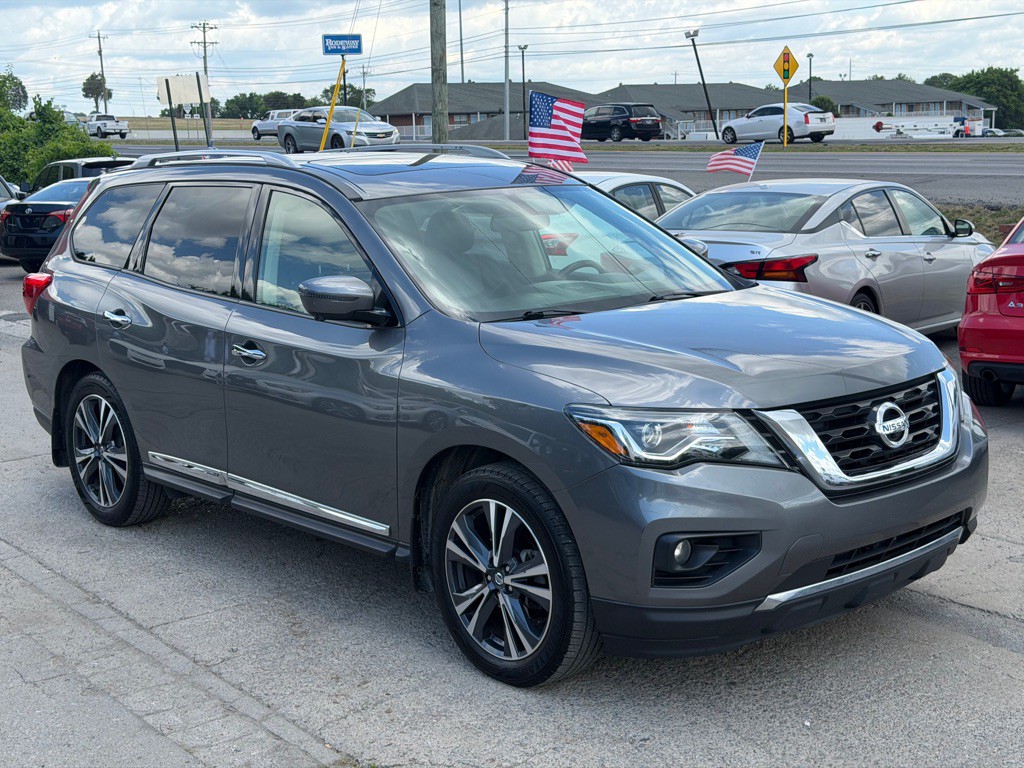 2019 Nissan Pathfinder Image 3