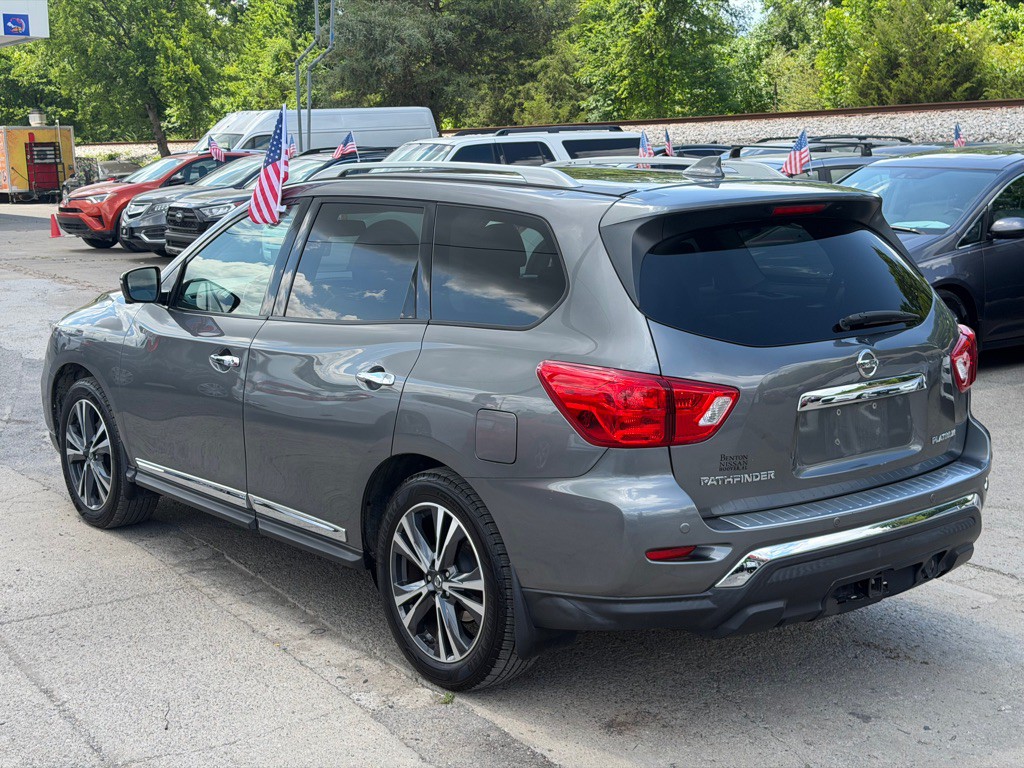 2019 Nissan Pathfinder Image 8