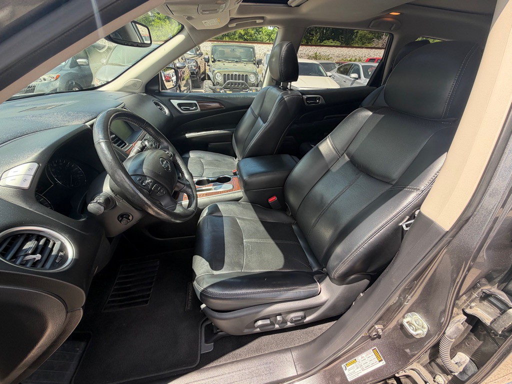 2019 Nissan Pathfinder Image 9
