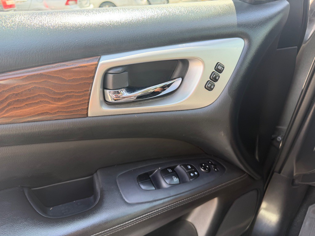 2019 Nissan Pathfinder Image 22