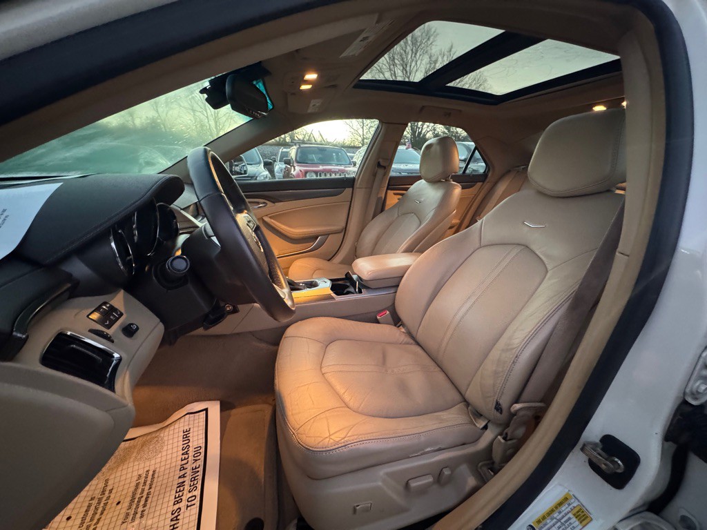 2009 Cadillac CTS Image 8