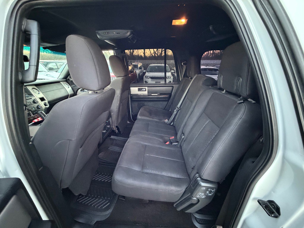 2015 Ford Expedition Image 10