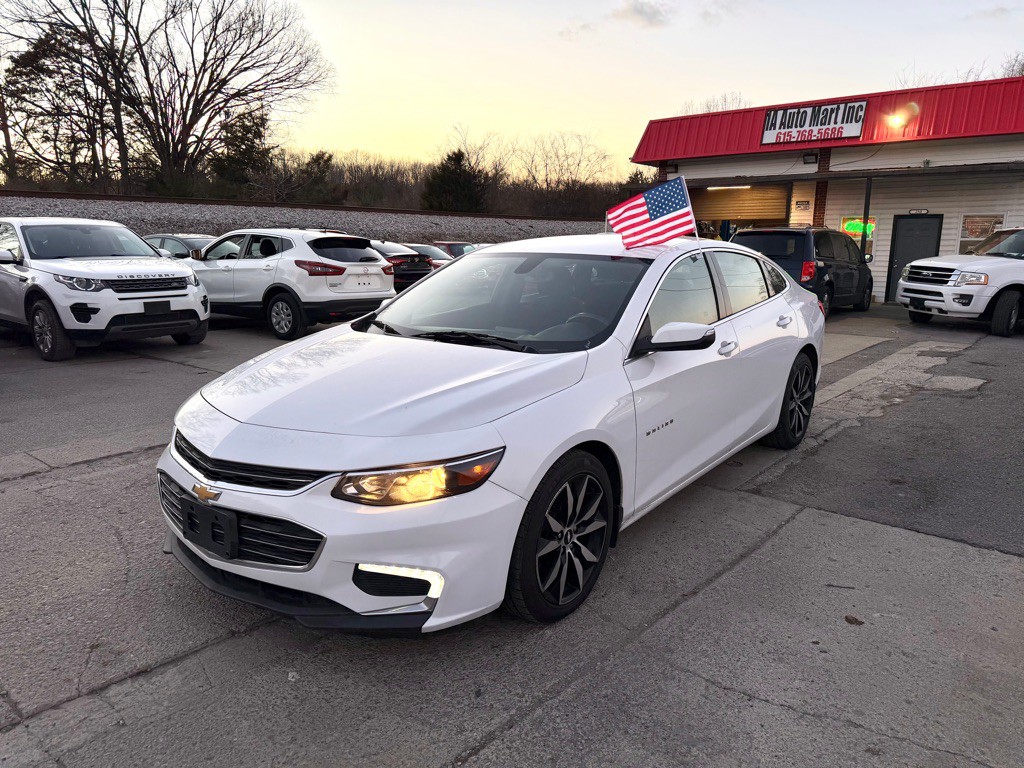 2018 Chevrolet Malibu Image 1