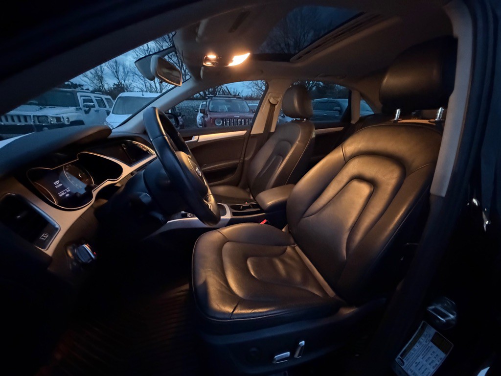 2016 Audi A4 Image 8