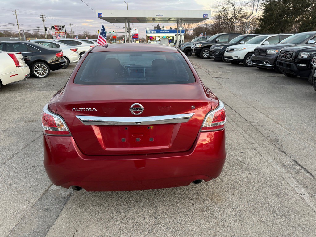 2015 Nissan Altima Image 6