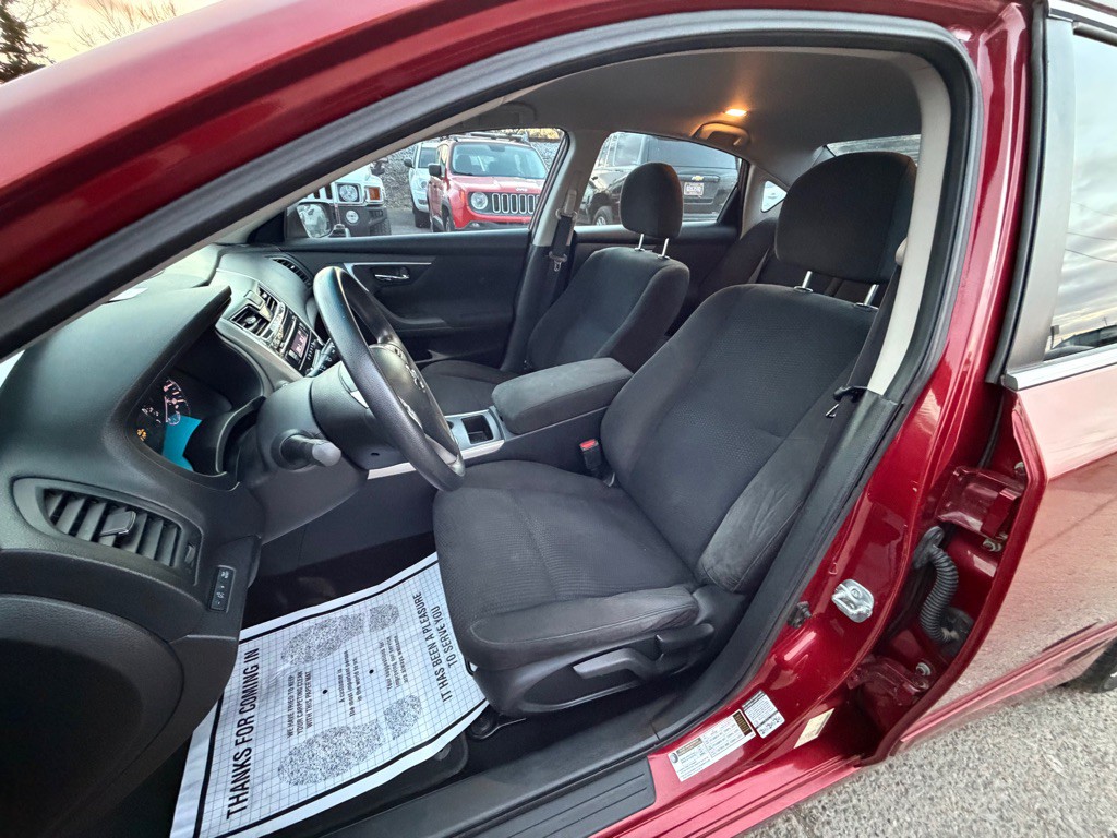2015 Nissan Altima Image 7