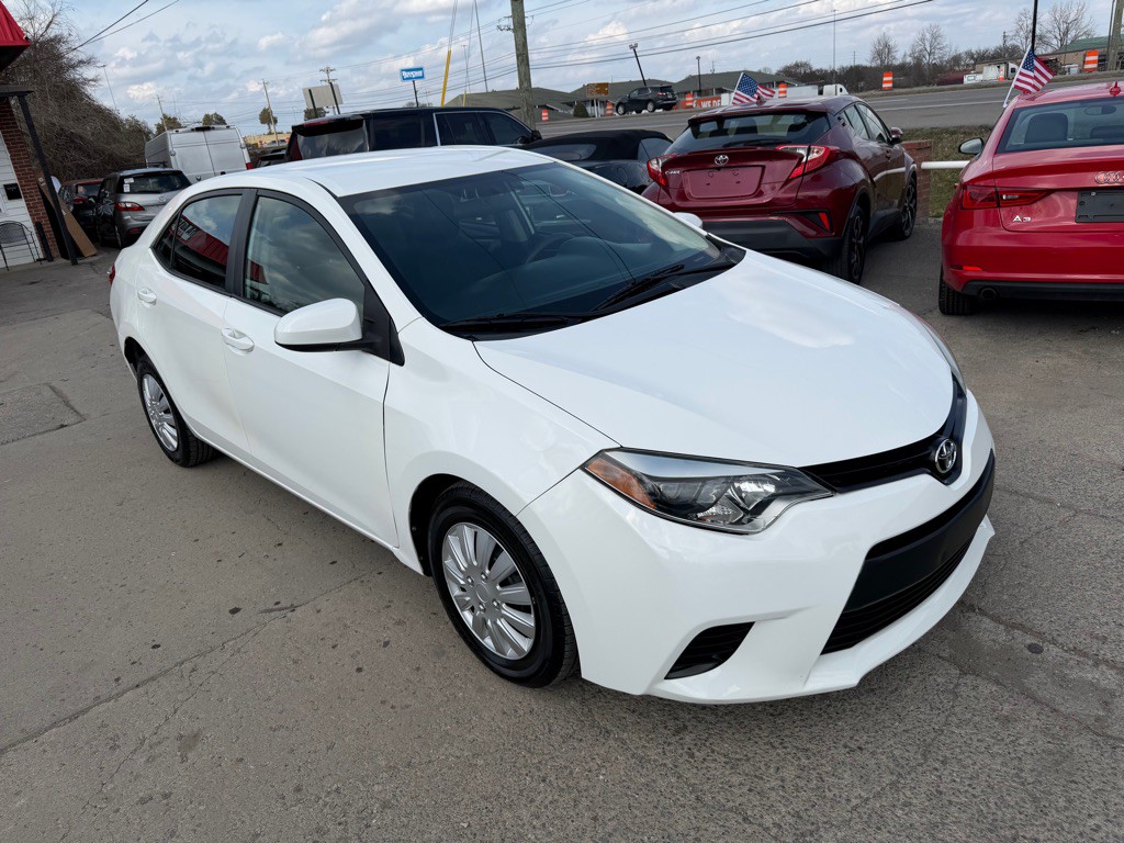 2016 Toyota Corolla Image 3