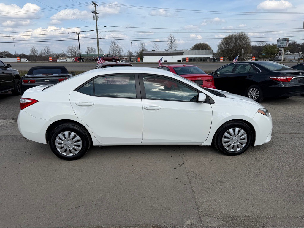 2016 Toyota Corolla Image 4