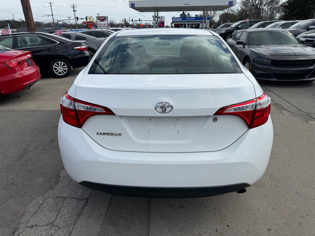 2016 Toyota Corolla Image 6