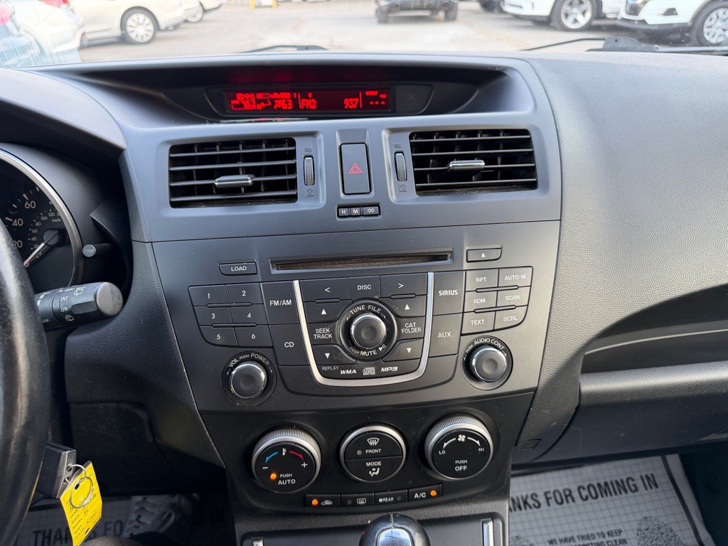 2012 Mazda Mazda5 Image 17
