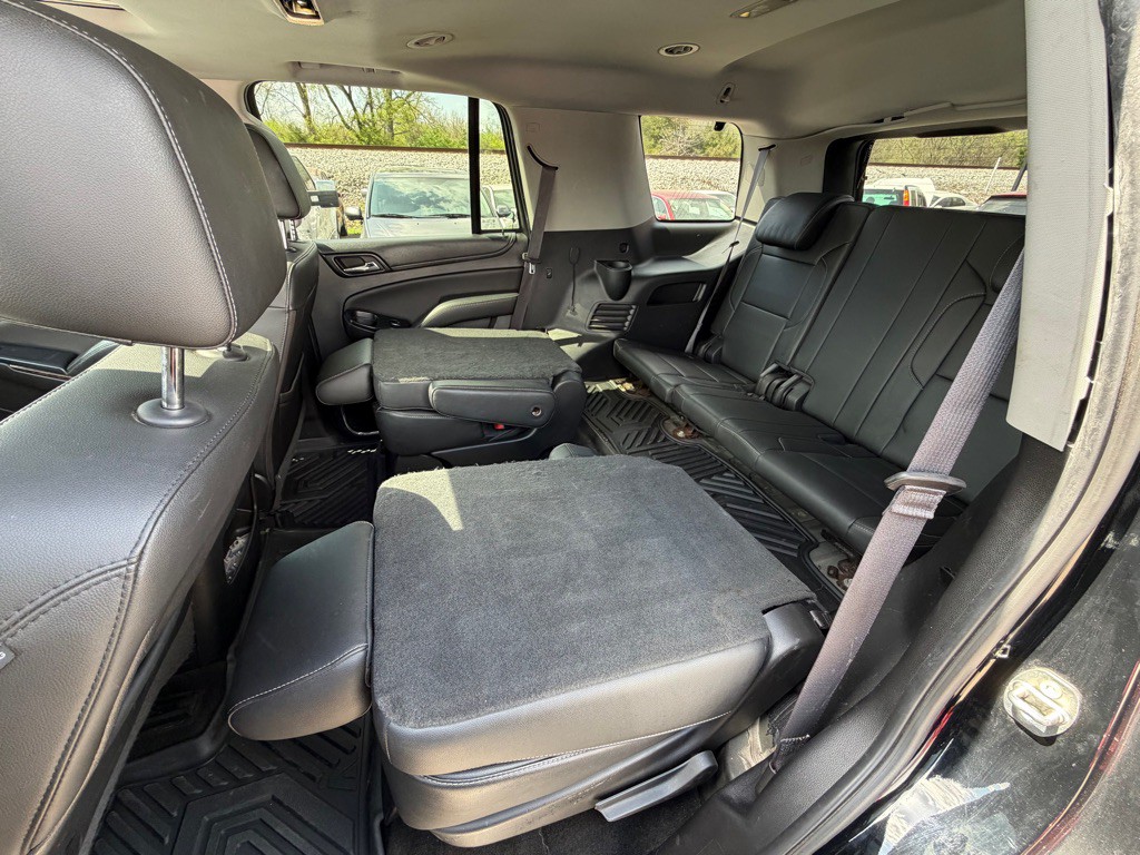 2017 Chevrolet Tahoe Image 12