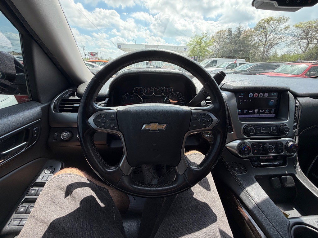 2017 Chevrolet Tahoe Image 14