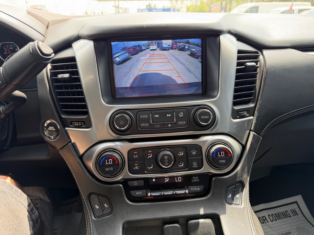 2017 Chevrolet Tahoe Image 17
