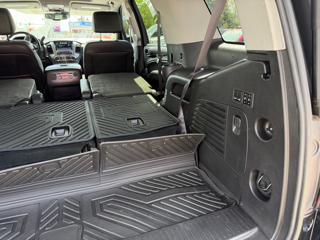 2017 Chevrolet Tahoe Image 20