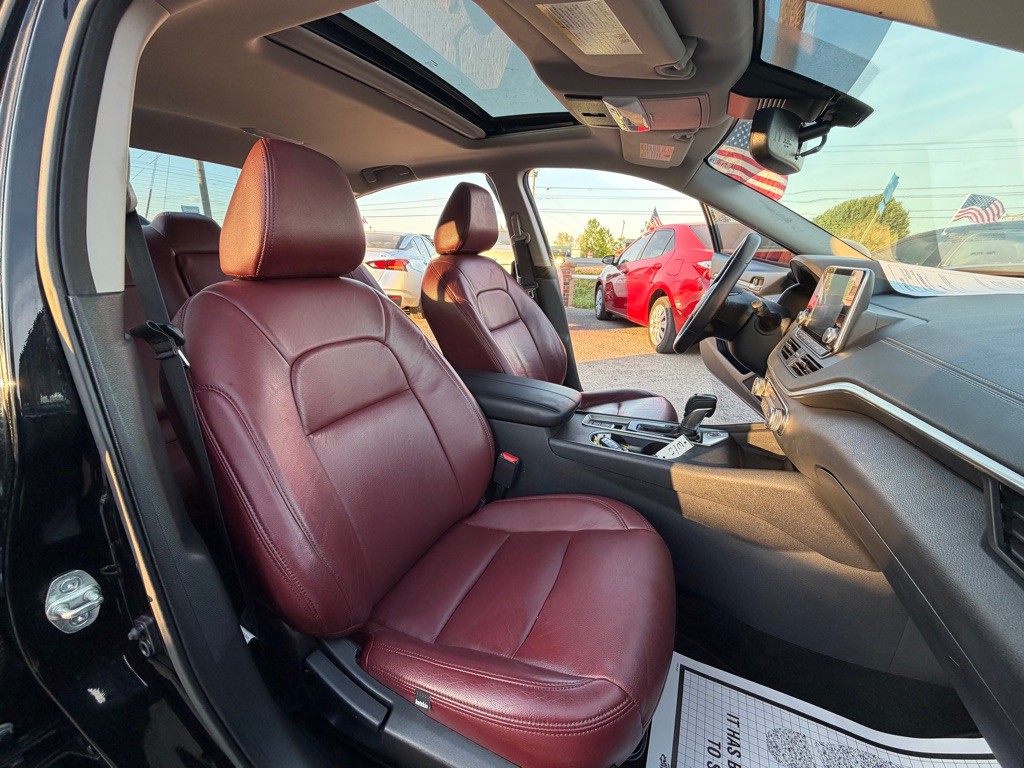 2019 Nissan Altima Image 9