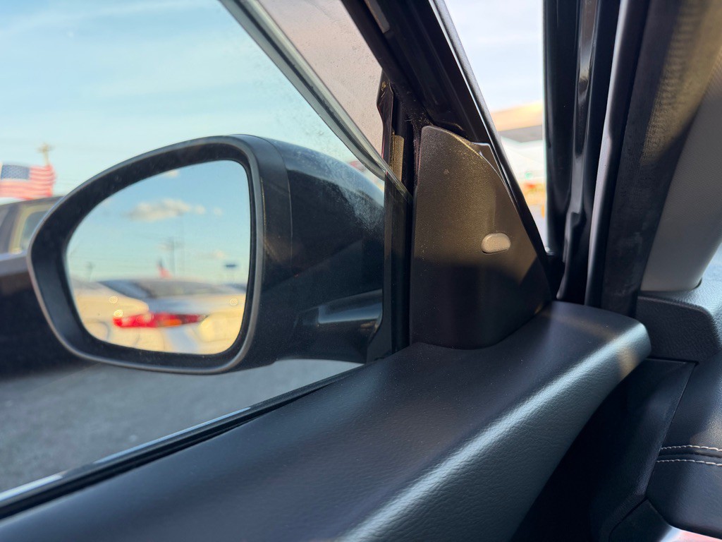 2019 Nissan Altima Image 17