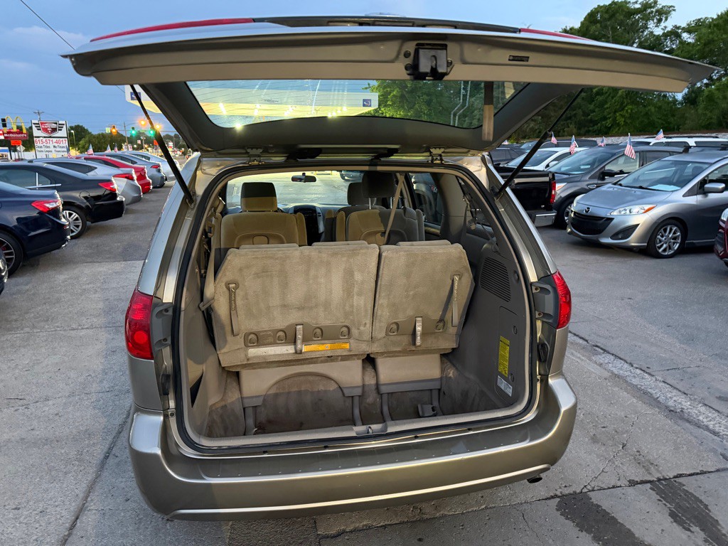 2007 Toyota Sienna Image 7
