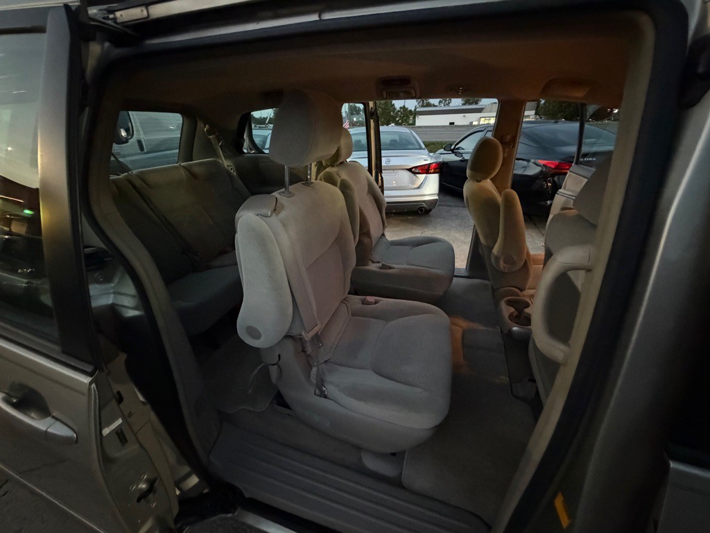 2007 Toyota Sienna Image 12