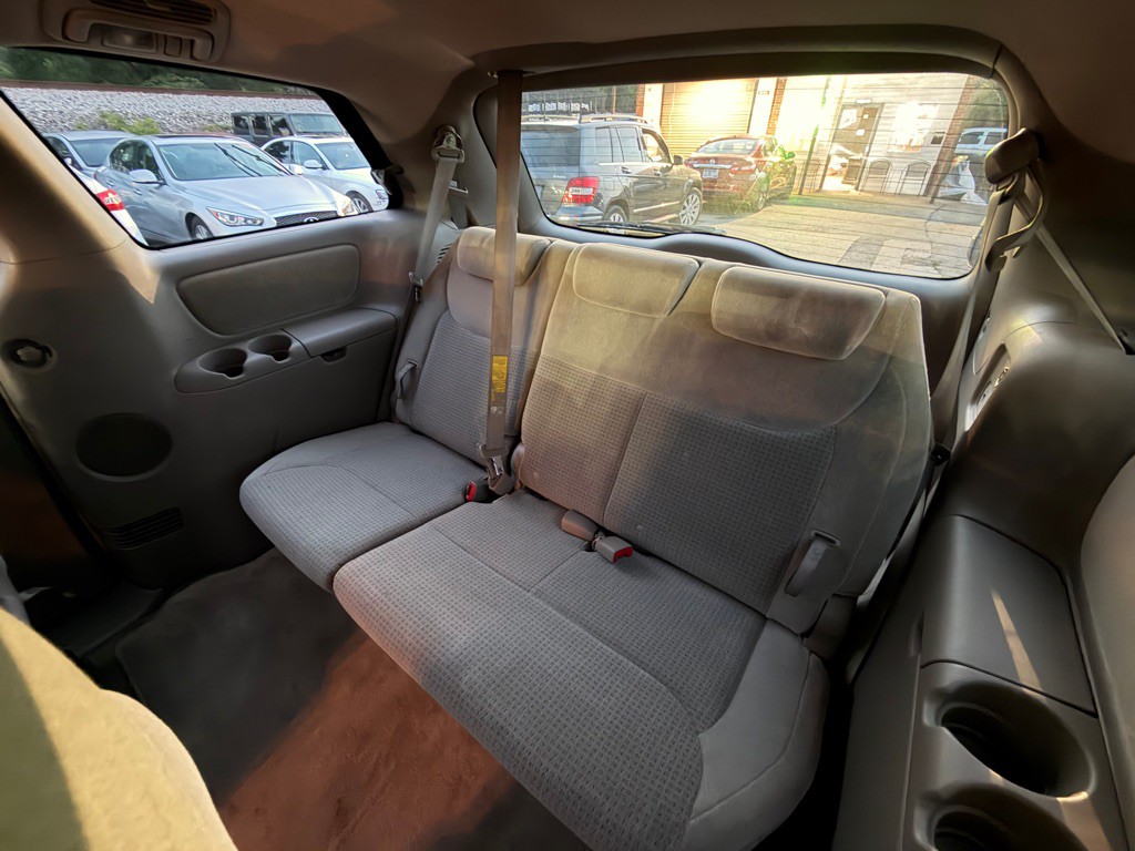2007 Toyota Sienna Image 13