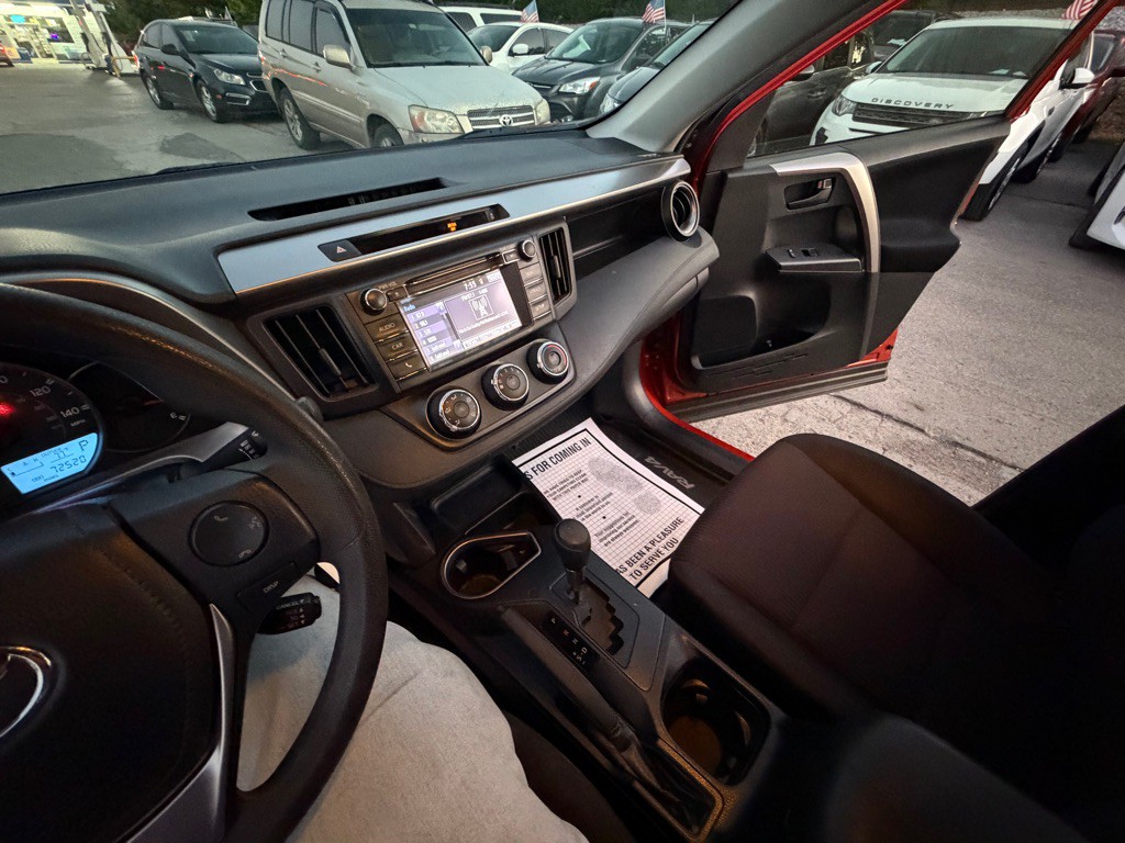 2016 Toyota Rav4 Image 14