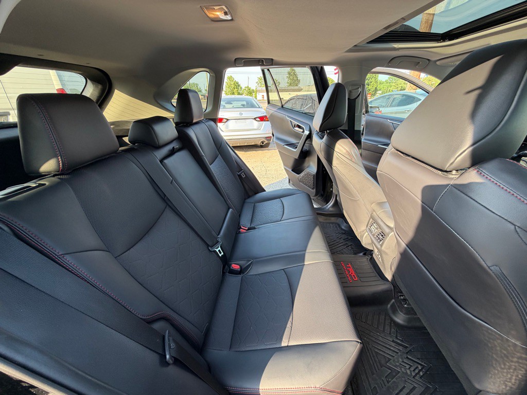 2020 Toyota Rav4 Image 12