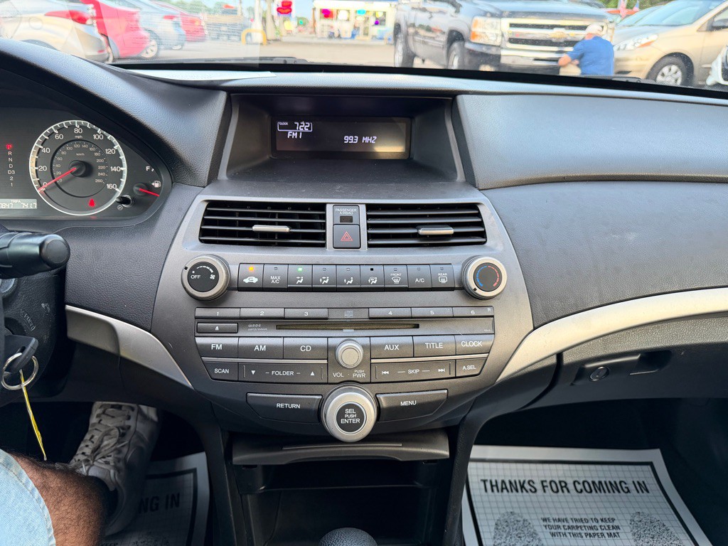 2012 Honda Accord Image 13