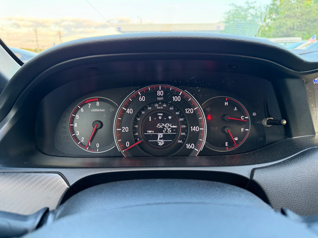 2017 Honda Accord Image 13